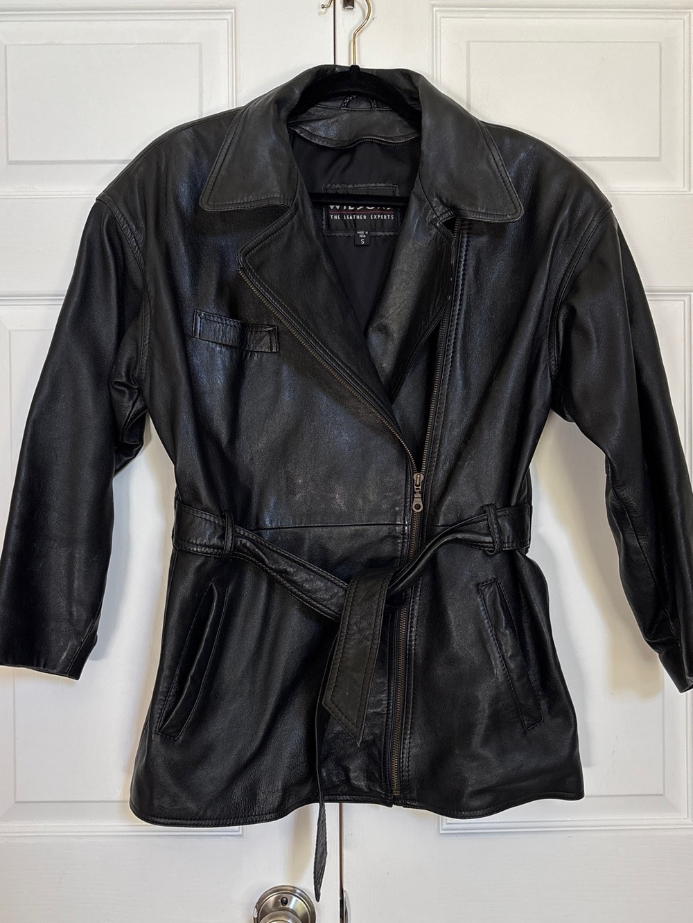 Women’s Wilsons Black Genuine Leather Belted Moto Jacket Size Small